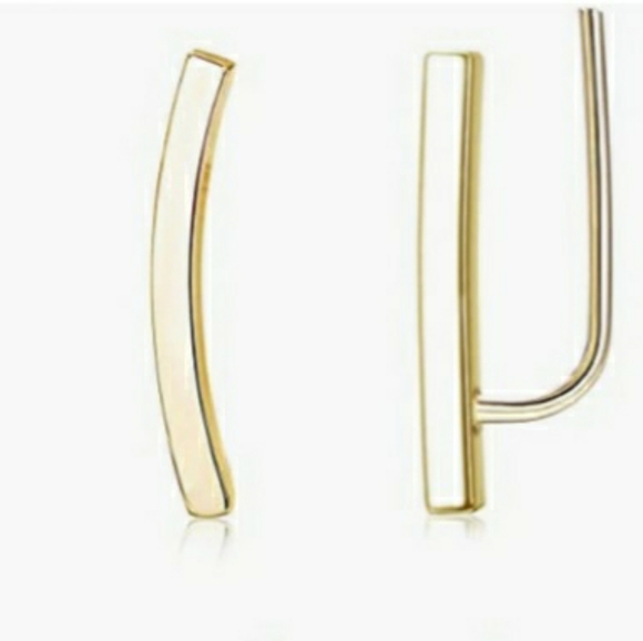 Gold tone hypoallergenic bar ear crawler - Picture 2 of 3